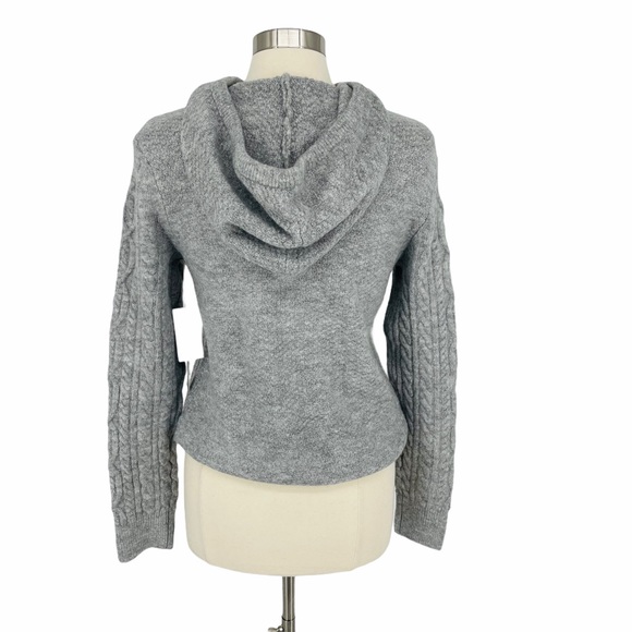 Court & Rowe Hooded Cable Sweater Size SM - K85 - Picture 2 of 9